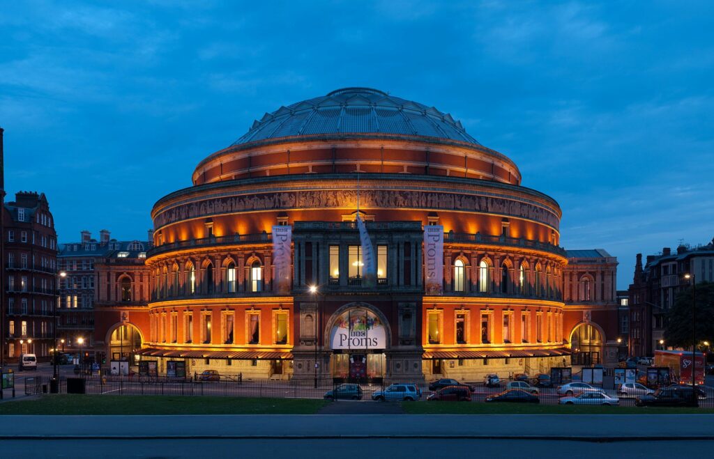 Visit Royal Albert Hall with Pick Drop UK: